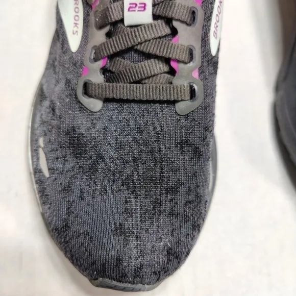 Brooks Adrenaline GTS 23 Women's Sneakers Black/Blue/Purple Running Shoe Size 7M