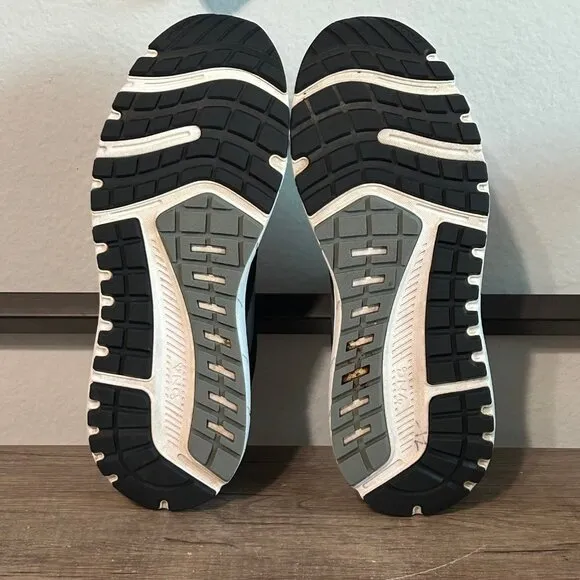 Brooks Beast 20 Men’s Athletic Walking Shoes Size 12.5 Wide (2E) Black