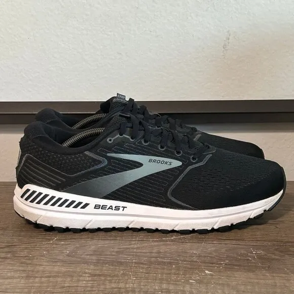 Brooks Beast 20 Men’s Athletic Walking Shoes Size 12.5 Wide (2E) Black