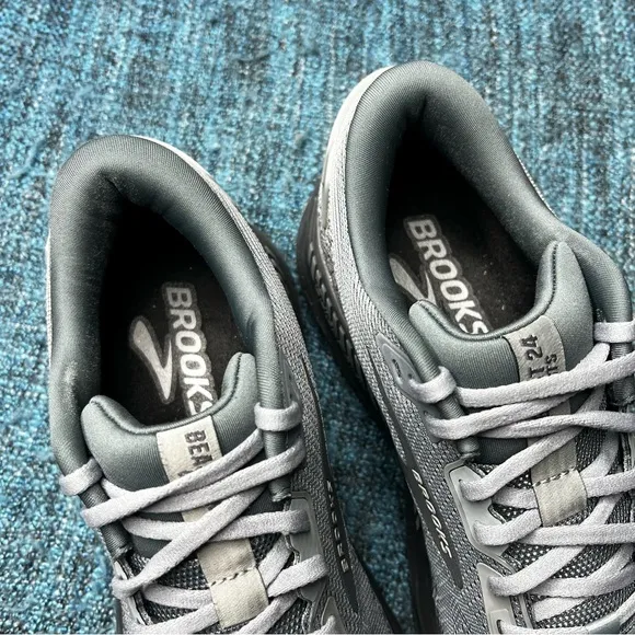 Brooks Beast GTS 24 Running Walking Shoes in Primer Grey Ebony