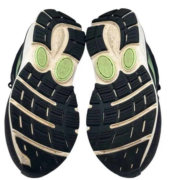 BROOKS Dyad 11 Running Shoe | US 8 Wide