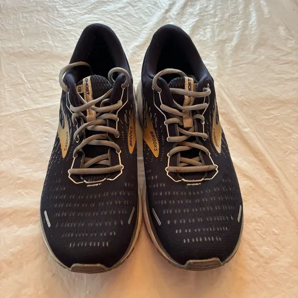 Brooks Ghost 13 Men's Running Shoes - Black and Gold SZ 13 Worn 1X