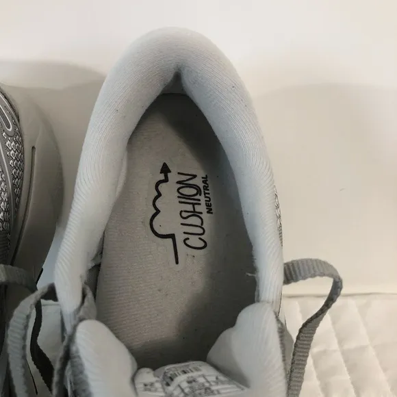 Brooks Ghost 14 Gray Running ShoeSz 7