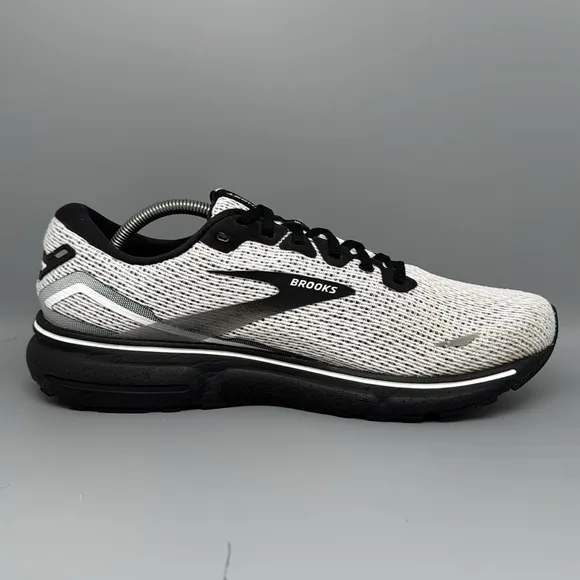 Brooks Ghost 15 White Black Running Shoes 1103931D121 Men's Sz 12 EU 46