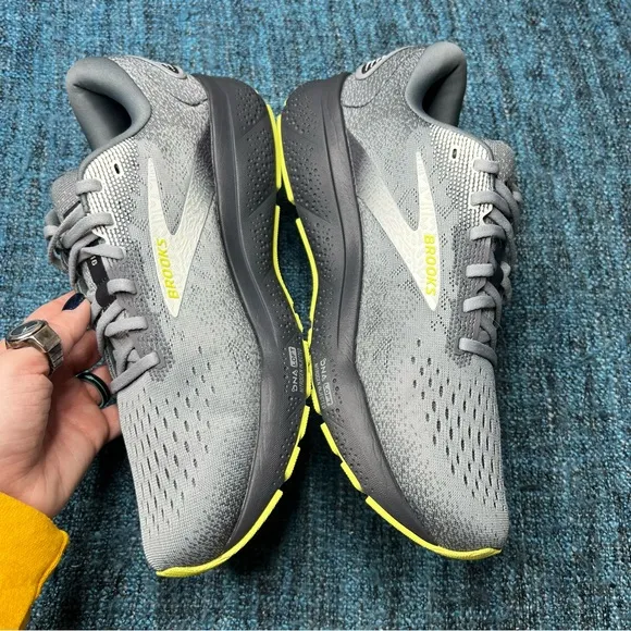 Brooks Ghost 16 Running Shoes in Primer Grey Lime