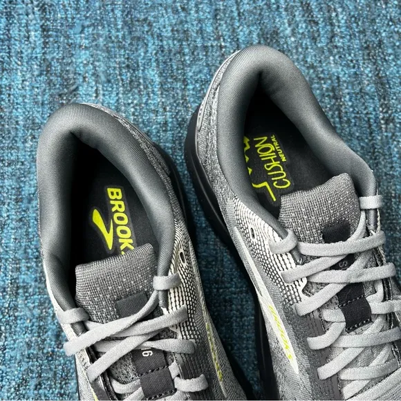 Brooks Ghost 16 Running Shoes in Primer Grey Lime