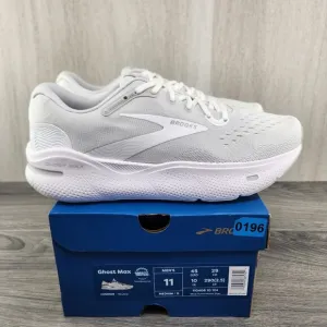 Brooks Ghost Max Size 11 Mens White Oyster Metallic Silver Running Shoes