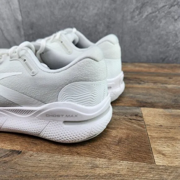Brooks Ghost Max Size 11 Womens White Oyster Metallic Silver Running Shoes