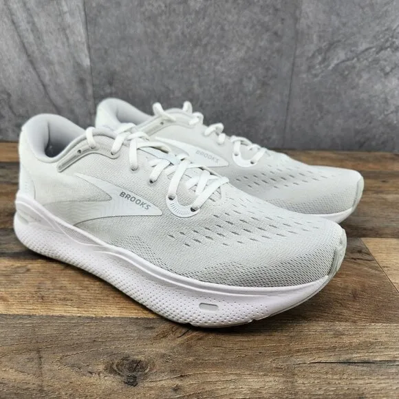 Brooks Ghost Max Size 11 Womens White Oyster Metallic Silver Running Shoes
