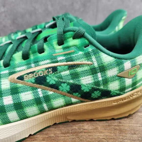 Brooks Launch 10 Size 9.5 Lucky Clover Mens Green St Patrick Running Shoes