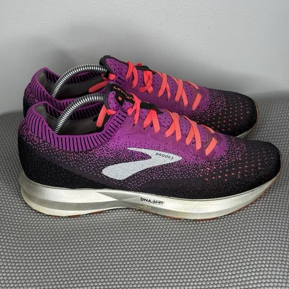 Brooks Levitate 2 Pink Purple Running Shoes Sneakers 1202791B520 - Women's Sz 10