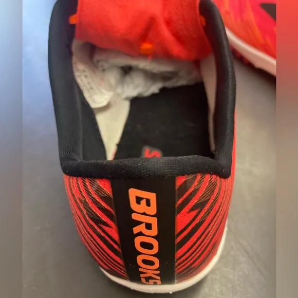 Brooks Mach 18 running shoes with spikes