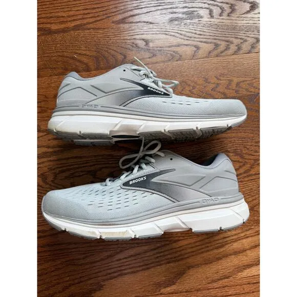 Brooks Men's Dyad 11 Running Shoes
