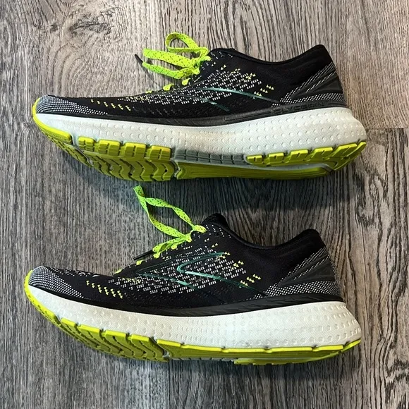 Brooks Shoes Black Running Shoes Glycerin 19 Size 8 Athletic Womens Sneakers