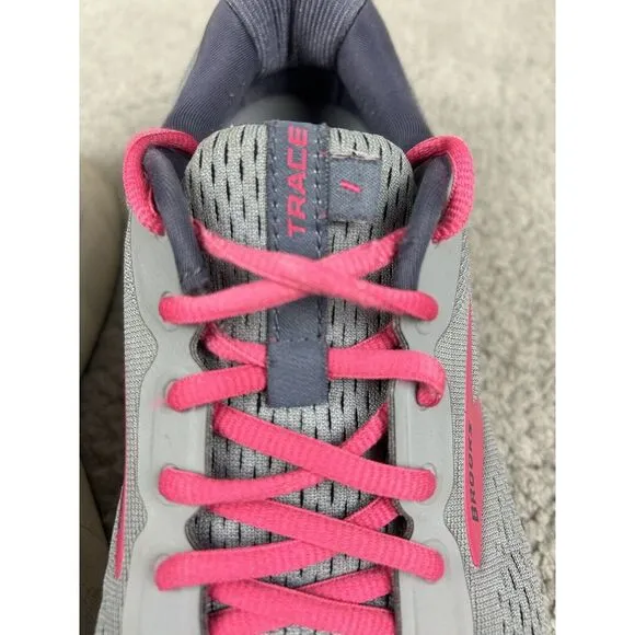 Brooks Trace‎ 1 Women's Size 9.5 Gray/Night Shadow/Raspberry