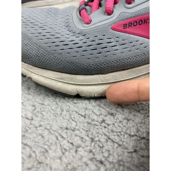 Brooks Trace‎ 1 Women's Size 9.5 Gray/Night Shadow/Raspberry