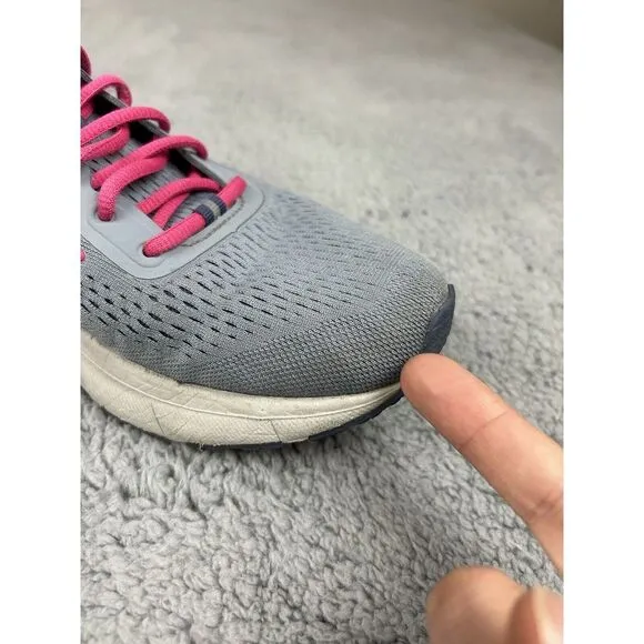 Brooks Trace‎ 1 Women's Size 9.5 Gray/Night Shadow/Raspberry