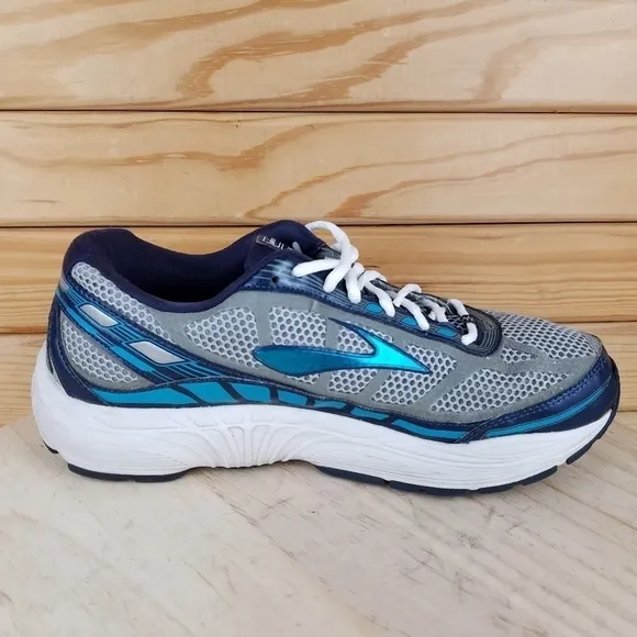 Brooks Womens 10.5 M Dyad Running Shoes MOGO Walking Athletic Sneakers Lace up