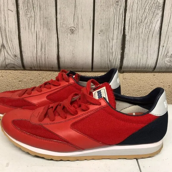 Brooks Womens 1101661D667 Vanguard Retro Red Lace Up Size 8.5 Running Shoes  *
