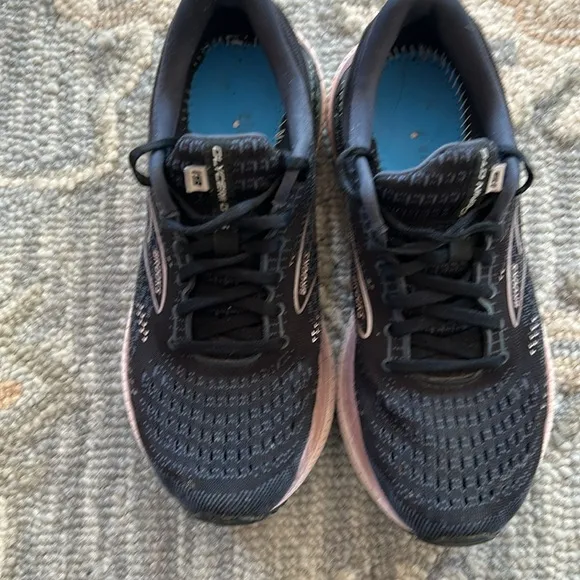 Brooks Women's Glycerine GT 19 black blue lilac white running shoes size 9.5