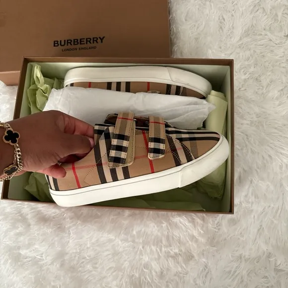 Burberry sneakers for kids