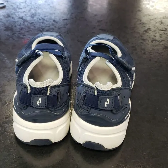 Cheeks sneakers