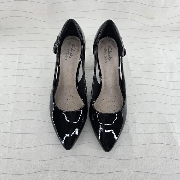 Clarks Womens Kataleyna Rae Black Pointed Toe Buckle Cut Out Patent Heels Size 7