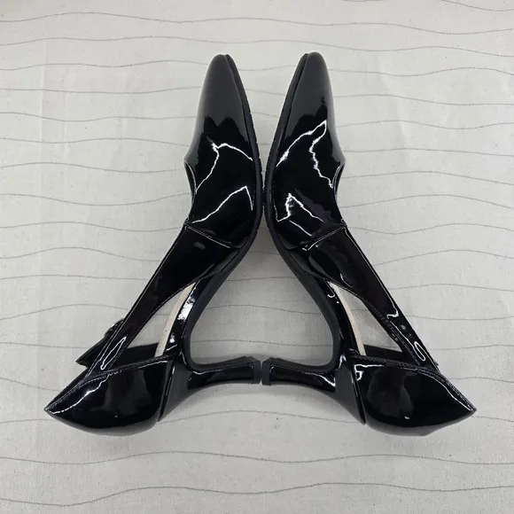 Clarks Womens Kataleyna Rae Black Pointed Toe Buckle Cut Out Patent Heels Size 7