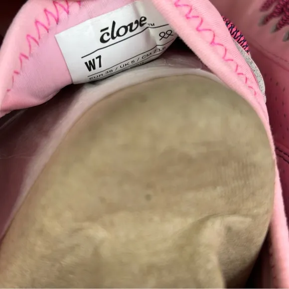 Clove Classic Shoes Women’s Sneakers Hot Pink 7 Work Nursing Running Walking