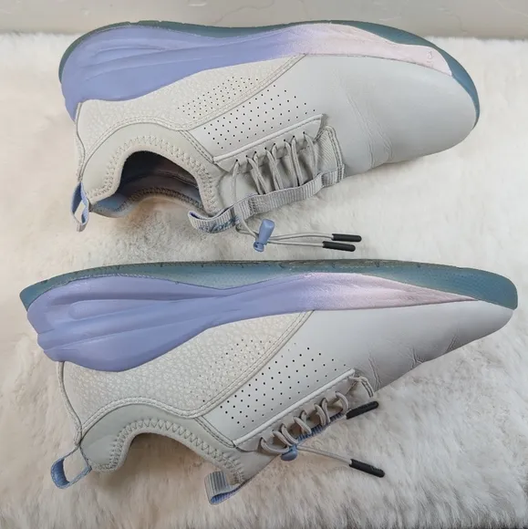 Clove Grey Matter Sneakers Women’s 8 – Healthcare Work Shoes for Nurses &amp; More