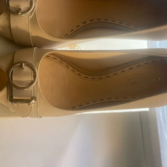COACH SHOES