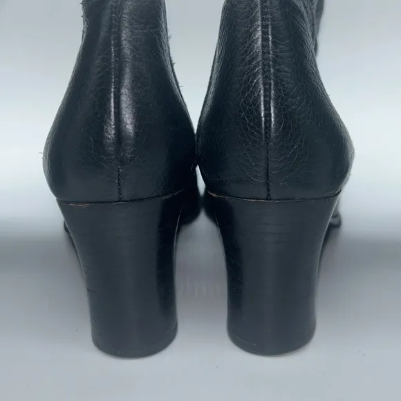 Cole Haan   Vibram Women's Double Sided Zip Black Knee High Heeled Boots 8B