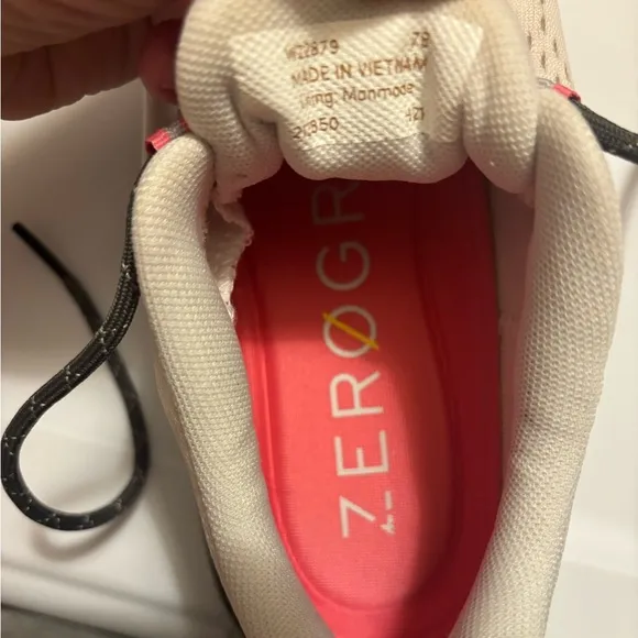 COLE HAAN Womens Zerogrand Journey Runner Sneaker‎ Shoe 5 Grey Hot Pink White