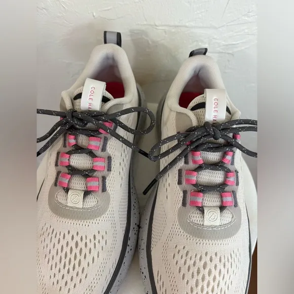 COLE HAAN Womens Zerogrand Journey Runner Sneaker‎ Shoe 5 Grey Hot Pink White