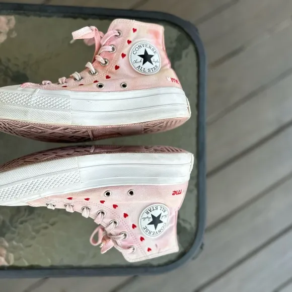 Converse Valentine Hearts All Star Chuck Taylor Hi Top Platform Sneaker 4.5 RARE