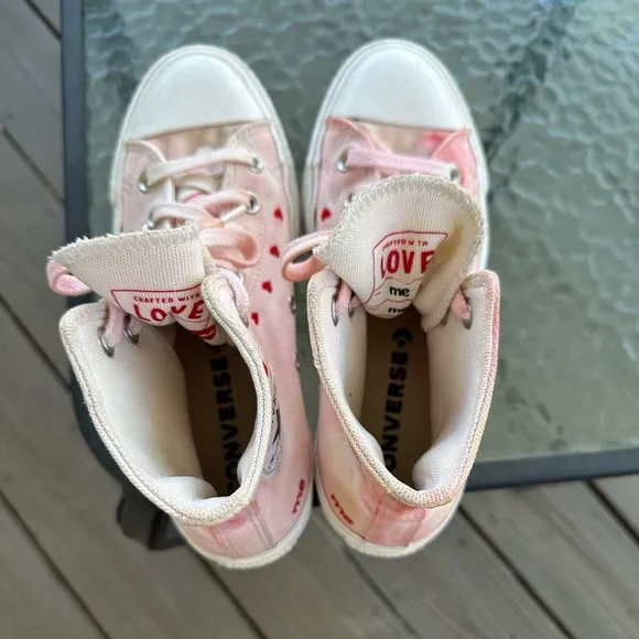 Converse Valentine Hearts All Star Chuck Taylor Hi Top Platform Sneaker 4.5 RARE