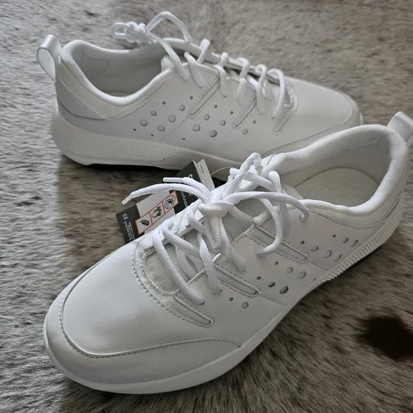 Crocs On The Clock Men's Sneaker Slip Resistant Work Shoes White NEW