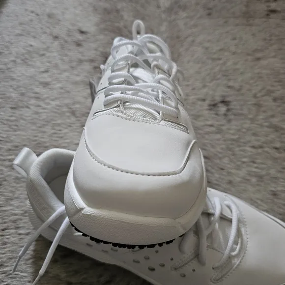 Crocs On The Clock Men's Sneaker Slip Resistant Work Shoes White NEW