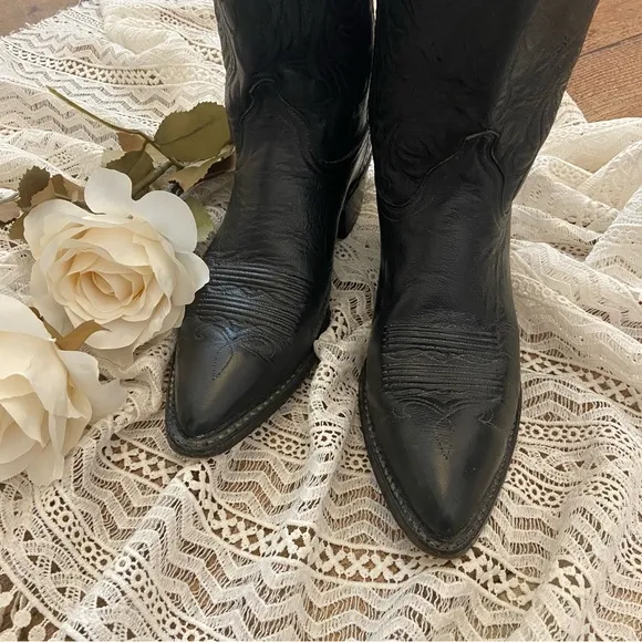 DAN POST Black Leather Cowboy Boots (Size 7 - 7.5)
