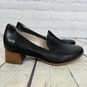 Dansko Preston Women Size 6.5-7 US  37 EU Black Fashion Career Heel Loafer