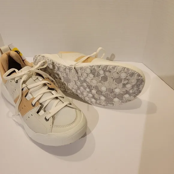 Decker X Lab X-Scape Men's Size 8 New Buck White And Beige Unisex