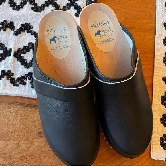 Dola Clogs Classic Black Leather Clogs Swedish shoes shoe size 42