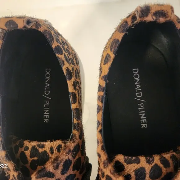 Donald Pliner Leopard Print Hairy Calf Brown Black Slip-On Flats Shoes Size 8.5M