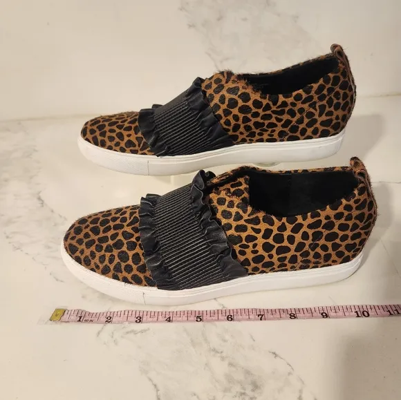 Donald Pliner Leopard Print Hairy Calf Brown Black Slip-On Flats Shoes Size 8.5M