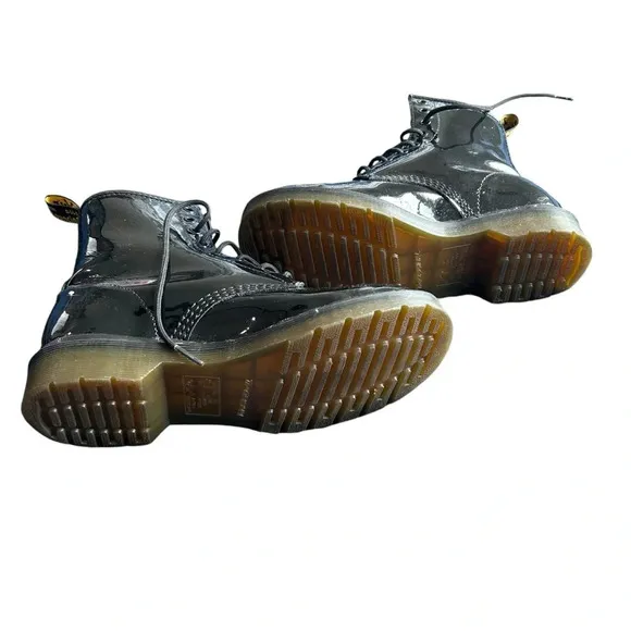 Dr. Martens 1460 Women’s Patent Leather Lace Up Boots in Black Size 7