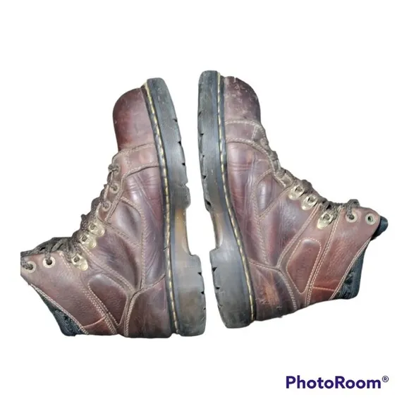Dr Martens Industrial brown leather safety toe work boots size 9 mens/10 womans