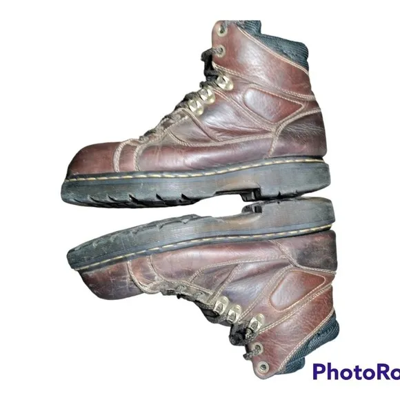 Dr Martens Industrial brown leather safety toe work boots size 9 mens/10 womans