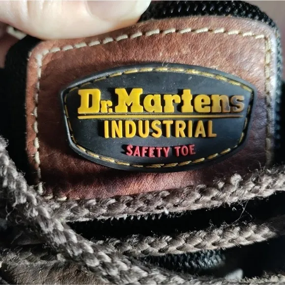Dr Martens Industrial brown leather safety toe work boots size 9 mens/10 womans