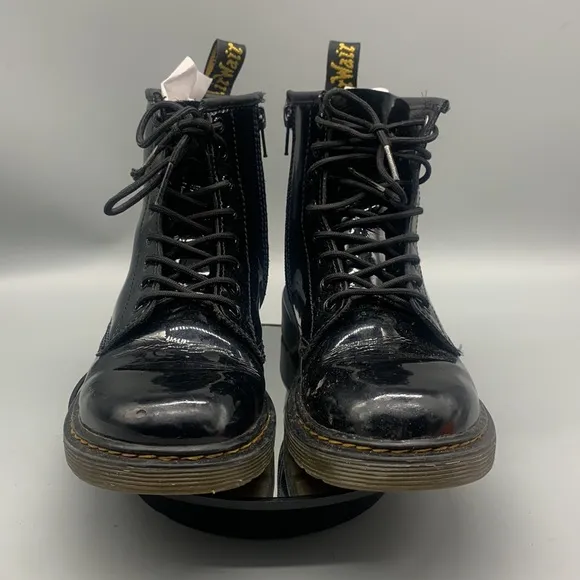 DR MARTENS Junior 1460 Patent Leather Lace Up Boots Size 3