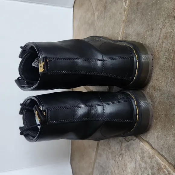 Dr. Martens Safety Boot Black Need Insoles